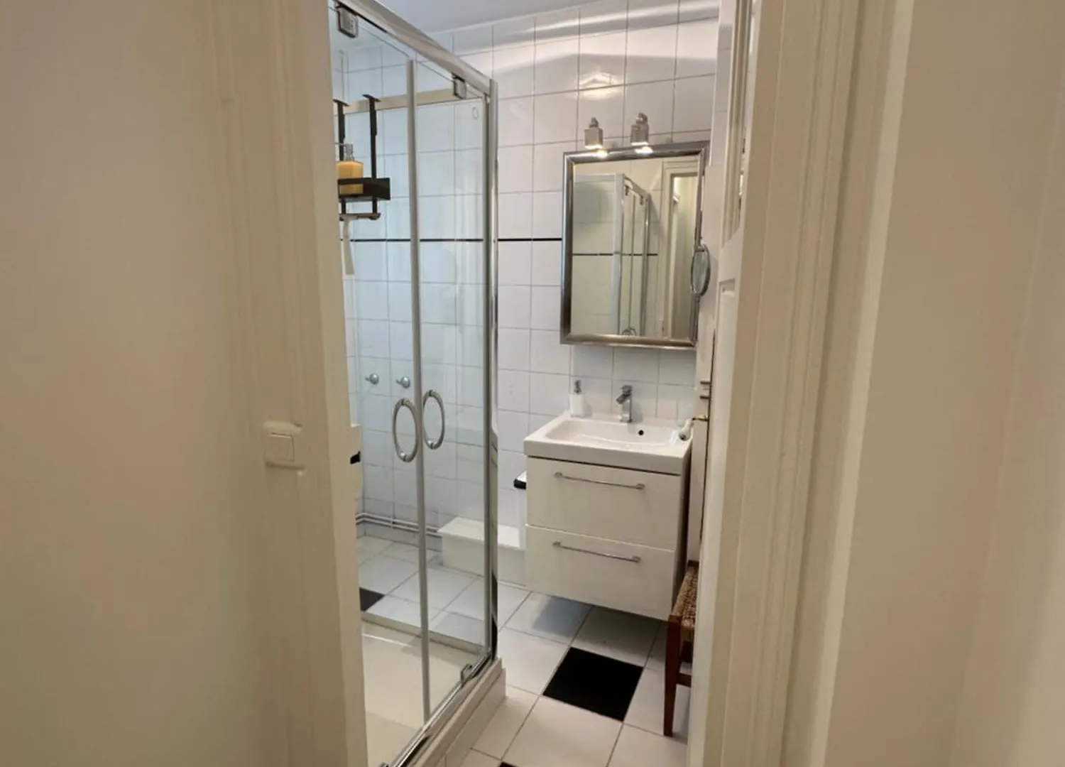 L.C. Grandtour Paris Apartment